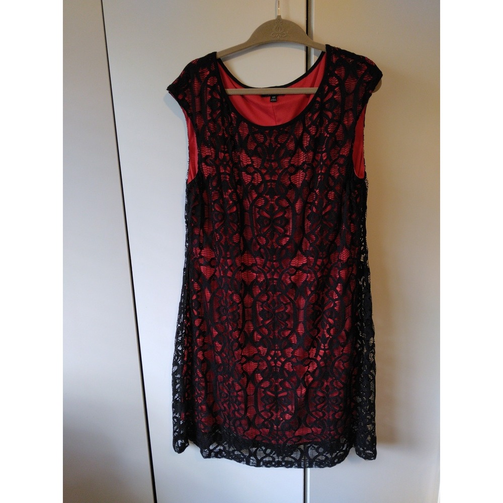 Womens Lace Overlay Dress Size  18 Fits 14 Elegant Date Night Romantic Feminine